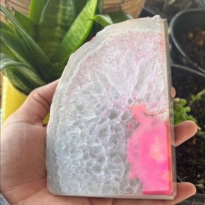💎 Dyed Pink Agate Quartz Geode Bookend 🩷